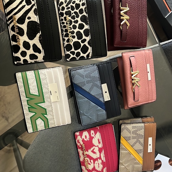 Card Wallet - Picture 1 of 1